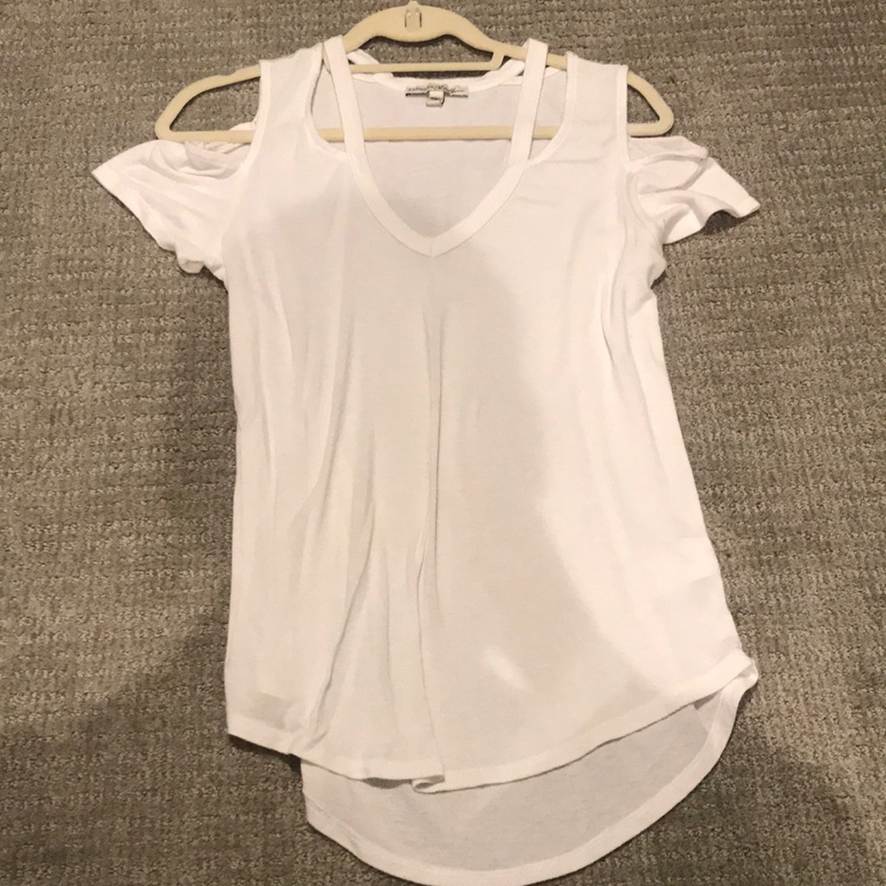 White Express T shirt with shoulder cutoutt